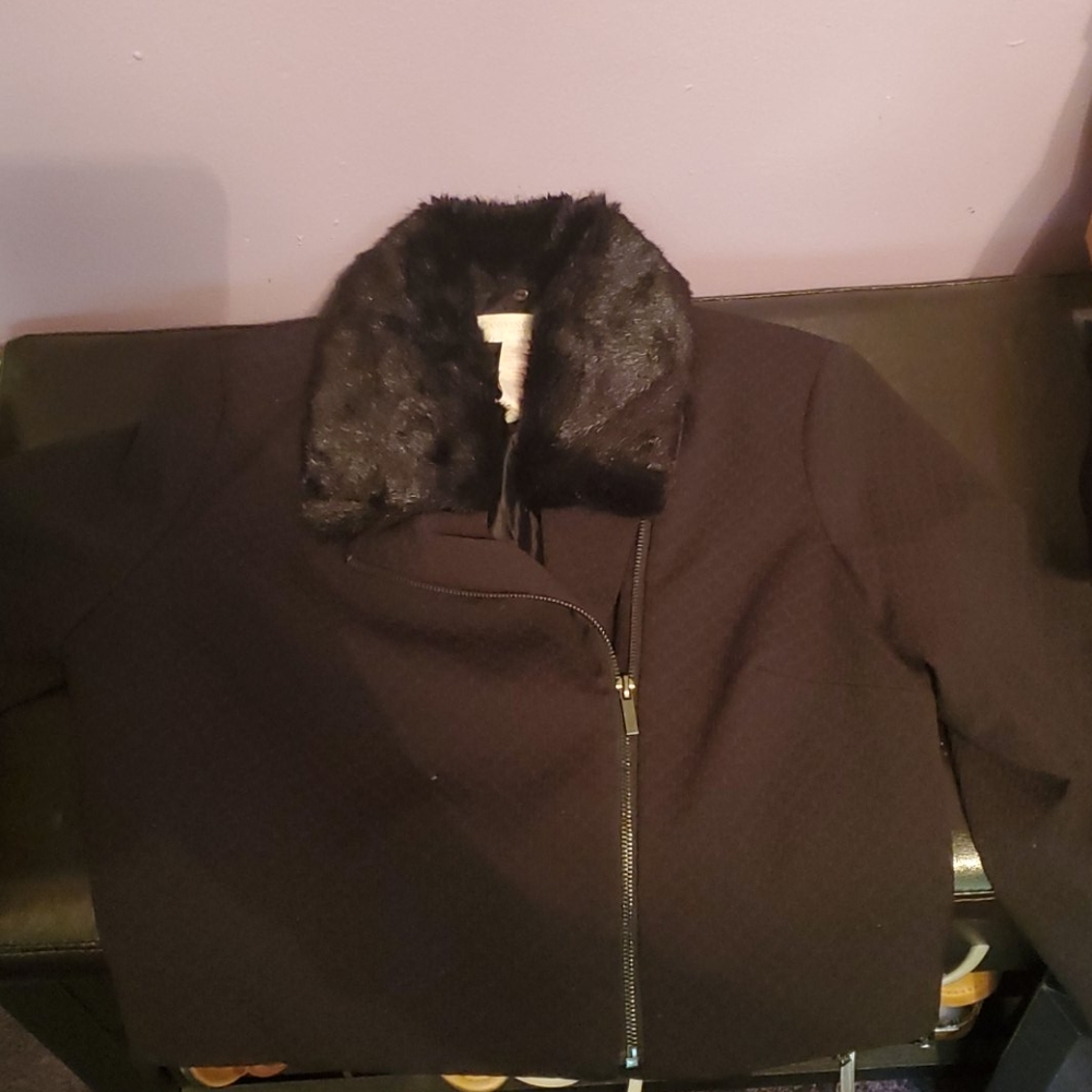 Petite Suit Jacket with fur collar